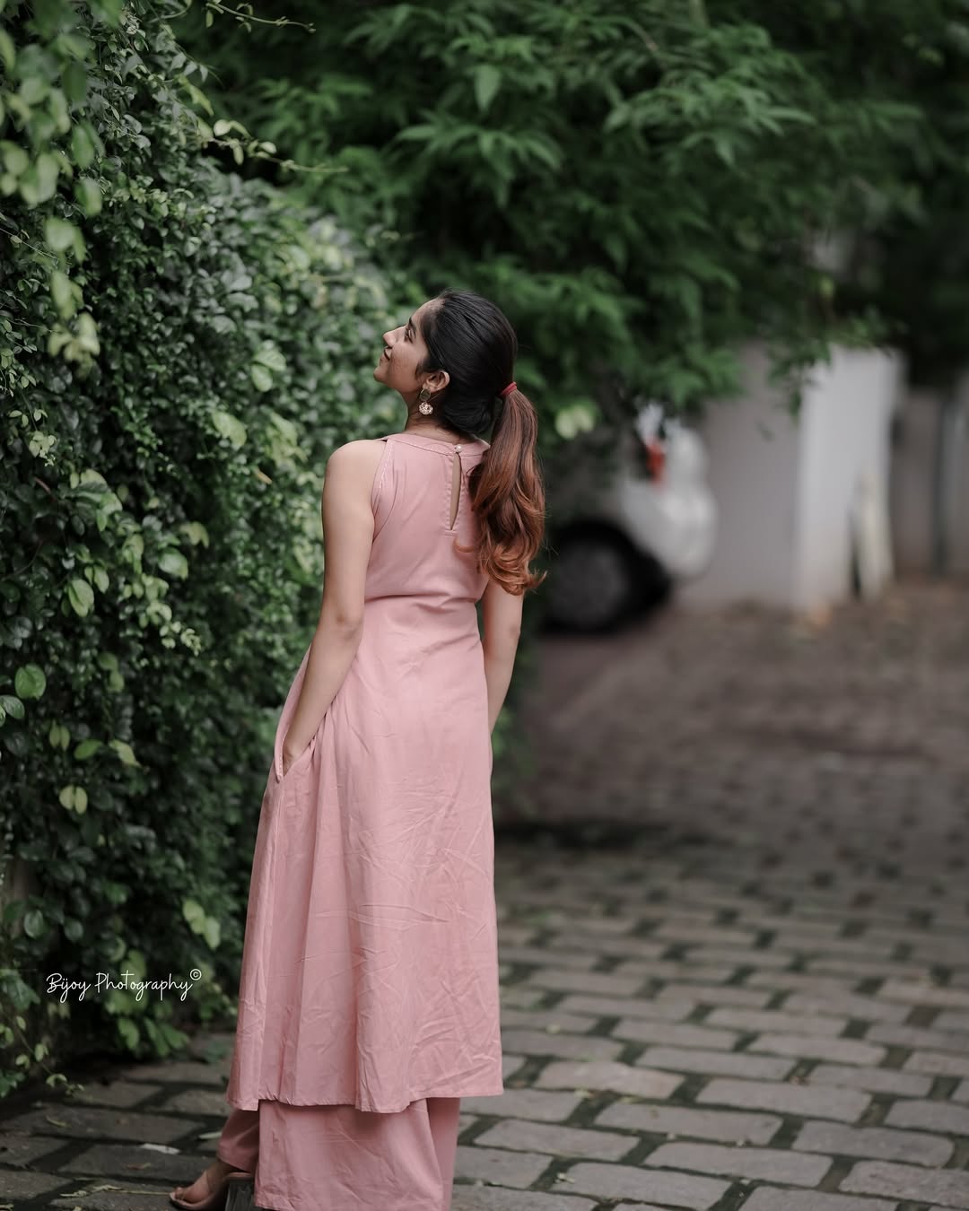 Women's Cotton Plain Flared Sleeveless Kurta With Palazzo
