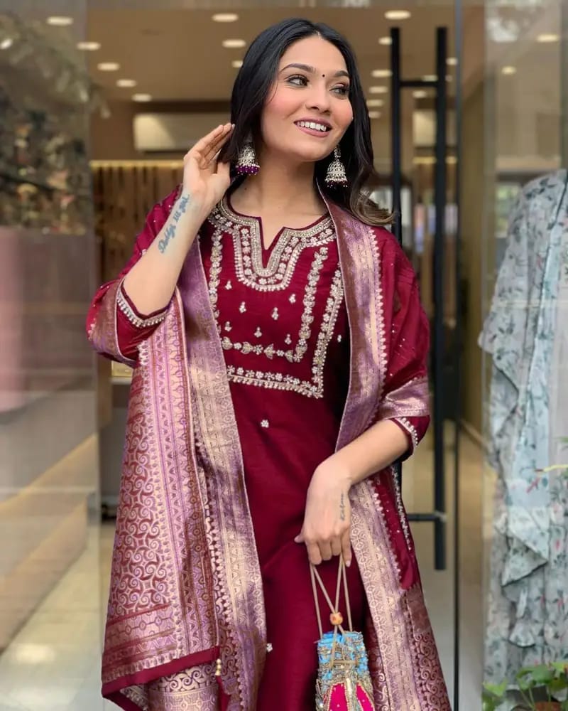 Women's Viscose Silk Heavy Embroidered Straight Kurta With Trouser & Banarasi Jacquard Dupatta Set