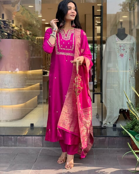 Women's Viscose Silk Heavy Embroidered Straight Kurta With Trouser & Banarasi Jacquard Dupatta Set