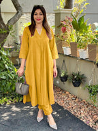 Women's Cotton Plain A-Line Straight Kurti With Pant