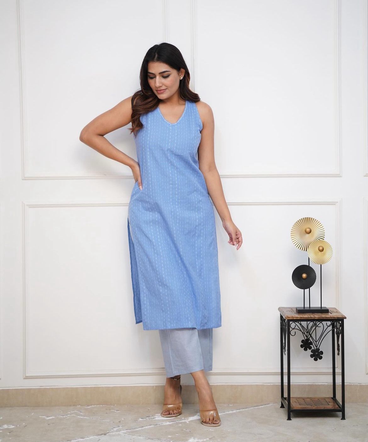Women's Cotton Printed Sleeveless Straight Kurti With Pant Set