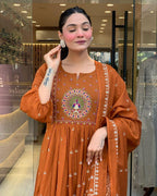 Women's Cotton Embroidered Anarkali Kurti With Malmal Dupatta Set