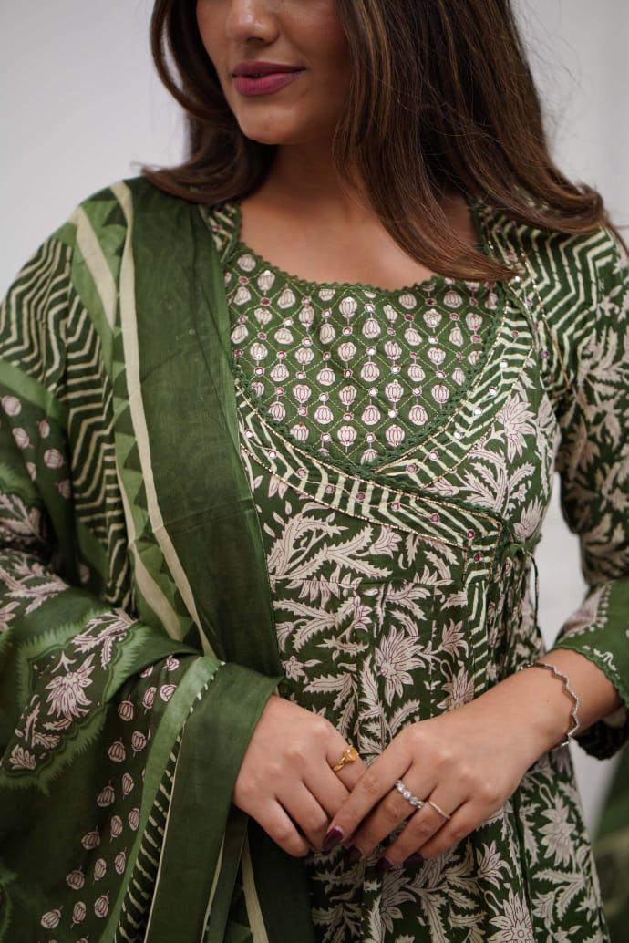 Women's Cotton Floral Printed Anarkali Kurti With Pant and Mulmul Dupatta Set