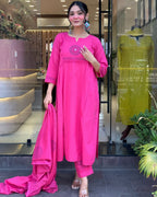Women's Cotton Embroidery Handblock Floral Kurti Pant With Dupatta Set
