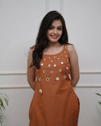 Women's Cotton Embroidery Sleeveless Kurti With Ankle length Pant Set
