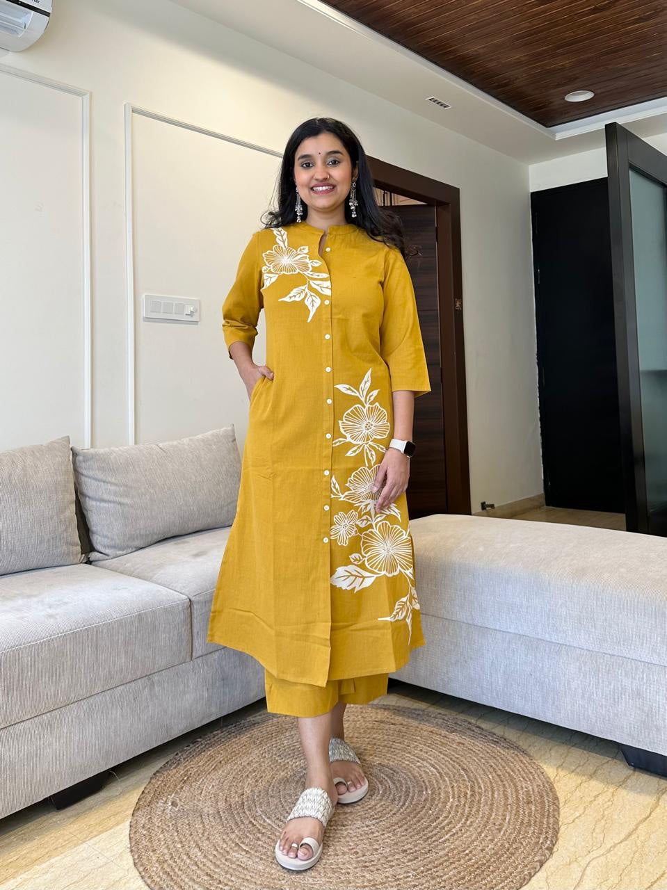 Women's Cotton Floral Printed Straight Kurti With Pant Set