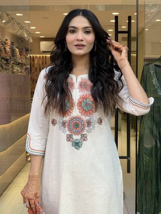 Women's Pure Cotton Embroidery Floral Printed Straight Coo-rd Set Kurti with Pant (White-M)