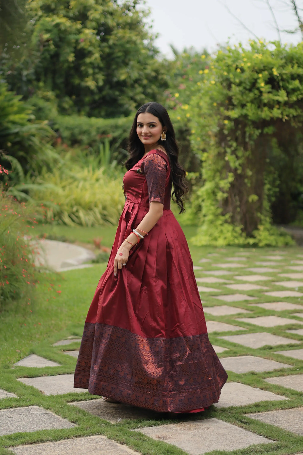 Maroon Banarasi Jacquard Silk Gown – Elegant Free-Size Designer Party & Wedding Wear